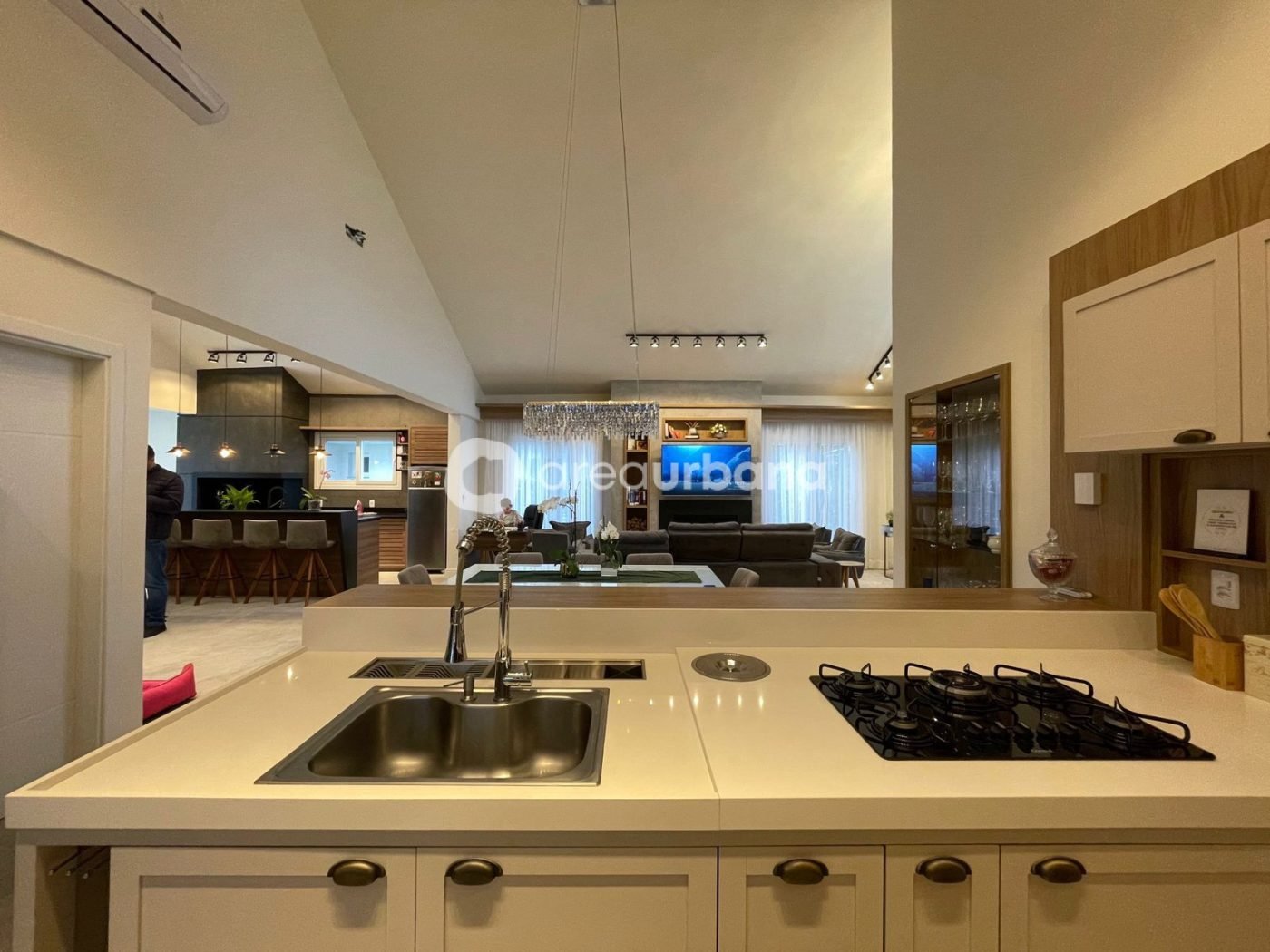 WhatsApp Image 2023-11-08 at 10.32.17