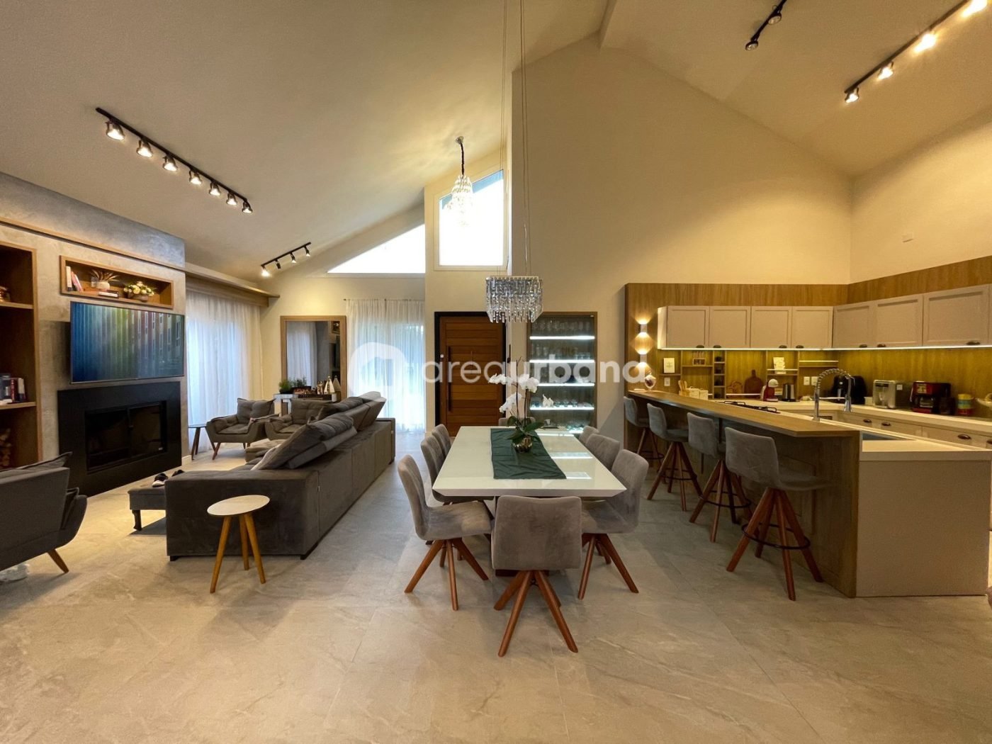 WhatsApp Image 2023-11-08 at 10.33.03